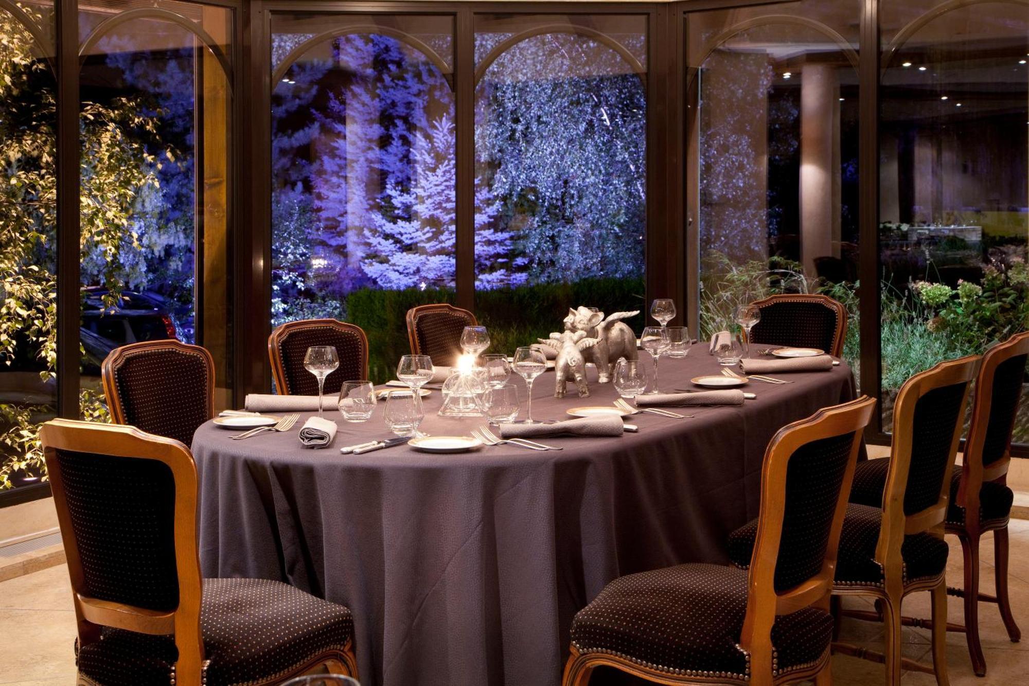 Logis Hotel Le Parc & Spa Сент-Ипполит Экстерьер фото